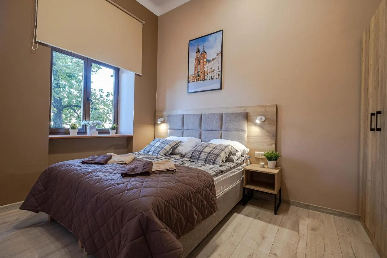 Old Town Vistula Premium Apartments Krakow 3*,